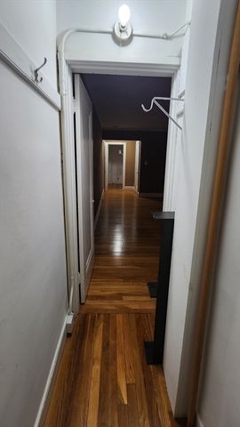 195 Thomas Burgin Pkwy 301, Quincy, MA 02169