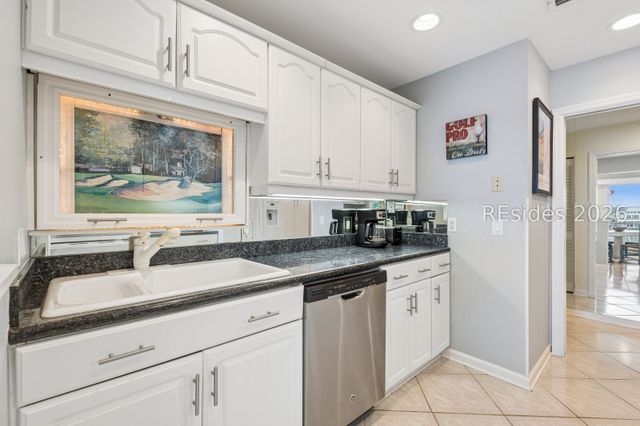 6 Lighthouse Ln Apt 946, Hilton Head Island, SC 29928
