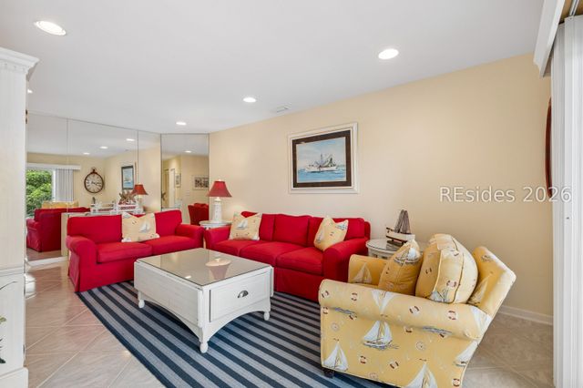 6 Lighthouse Ln Apt 946, Hilton Head Island, SC 29928