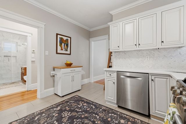 19 Rill St 1, Boston, MA 02125