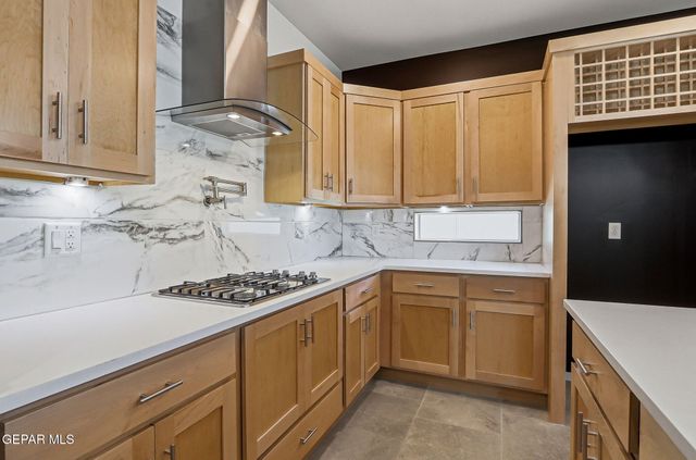 918 BROMYARD Drive, Horizon City, TX 79928