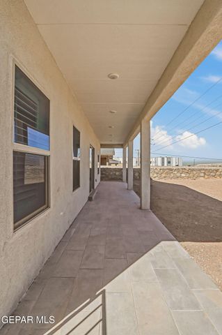 918 BROMYARD Drive, Horizon City, TX 79928