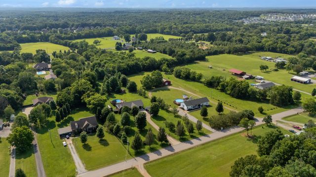 2301 Harkreader Rd, Mount Juliet, TN 37122
