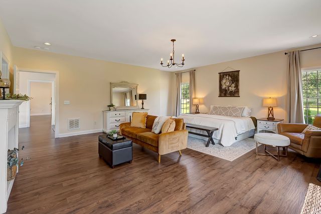 2301 Harkreader Rd, Mount Juliet, TN 37122