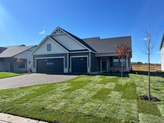 1640 Lund Way, Shakopee, MN 55379