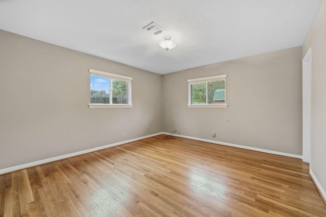 2803 Newcastle Drive, Baytown, TX 77521