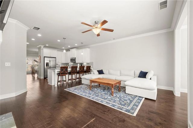 120 Laurel Crest Alley, Suwanee, GA 30024