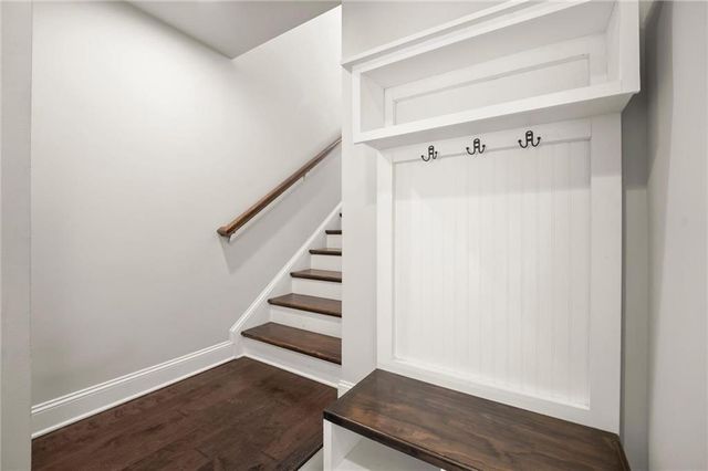 120 Laurel Crest Alley, Suwanee, GA 30024