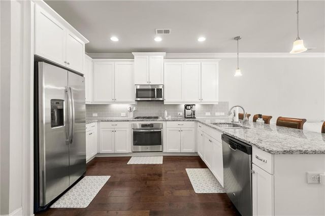 120 Laurel Crest Alley, Suwanee, GA 30024