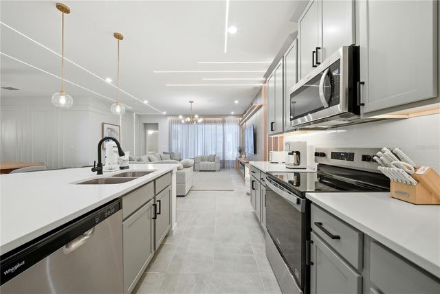 2308 DISTANT SUN TRAIL, Kissimmee, FL 34747