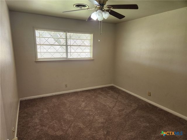 2909 Oakdale Drive, Temple, TX 76502