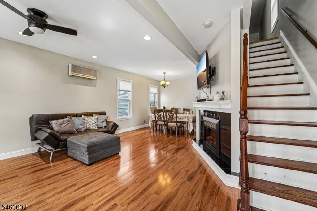 155 W 3Rd St, Bayonne City, NJ 07002 — photo 5