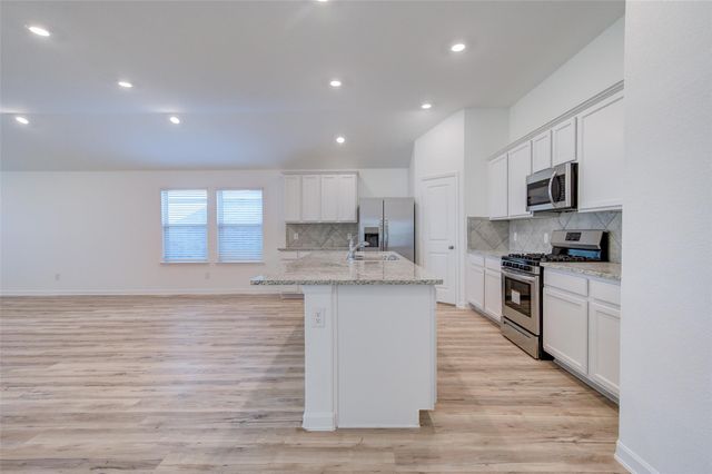 3330 Meadknoll Lane, Richmond, TX 77406