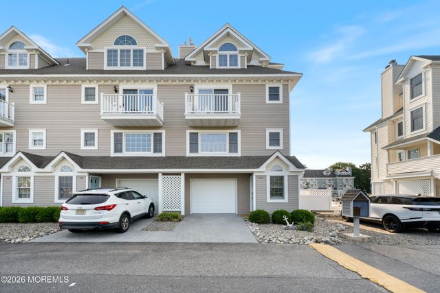 320 Southwinds Drive 20, Forked River, NJ 08731