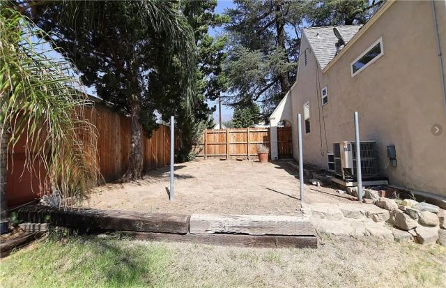 3124 Altura, La Crescenta, CA 91214