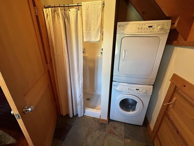 89095 Aster Dr, Cornucopia, WI 54827