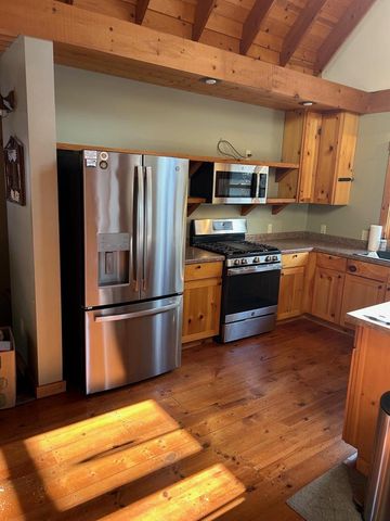 89095 Aster Dr, Cornucopia, WI 54827