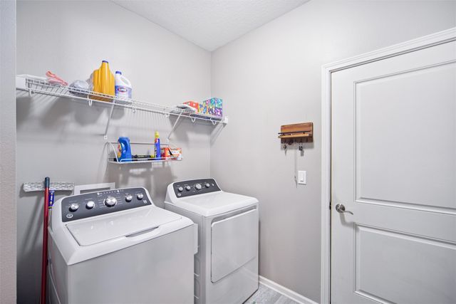 1459 Indigo Drive SE, Altoona, IA 50009