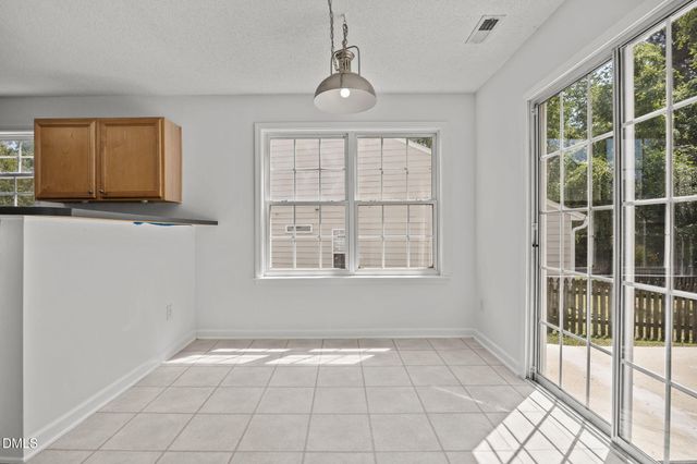 617 Brickstone Drive, Apex, NC 27502