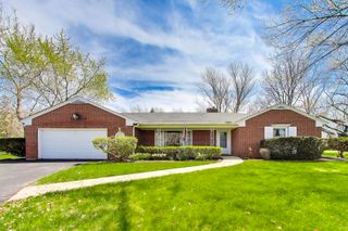 133 Howe Terrace, Barrington, IL 60010