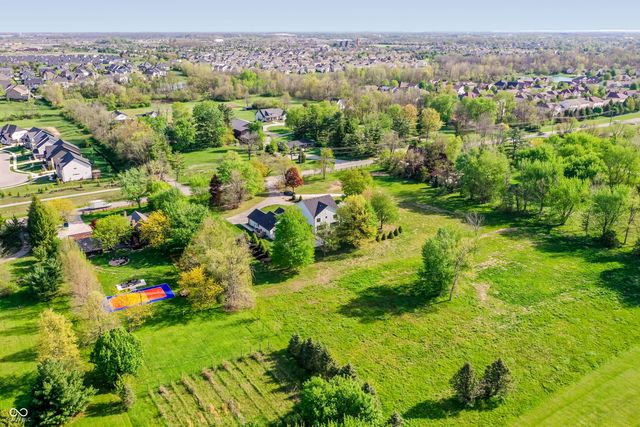 1255 W 161st Street, Westfield, IN 46074