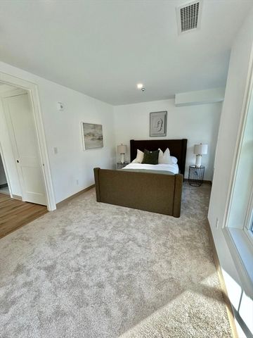 26 Union Street 110, Natick, MA 01760