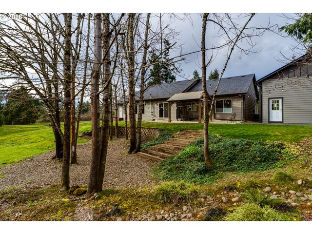 39464 Walterville Ln, Springfield, OR 97478