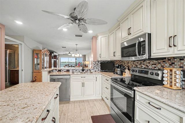 9011 MIDNIGHT PASS ROAD 329, Sarasota, FL 34242