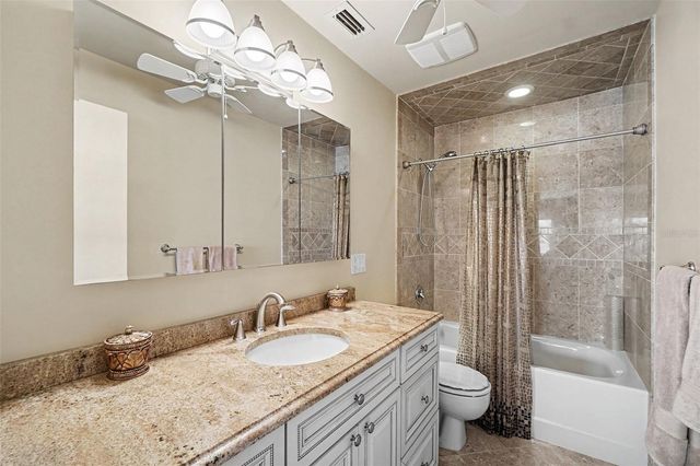 9011 MIDNIGHT PASS ROAD 329, Sarasota, FL 34242