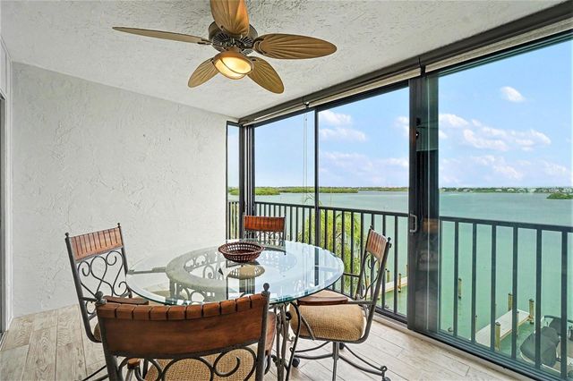 9011 MIDNIGHT PASS ROAD 329, Sarasota, FL 34242