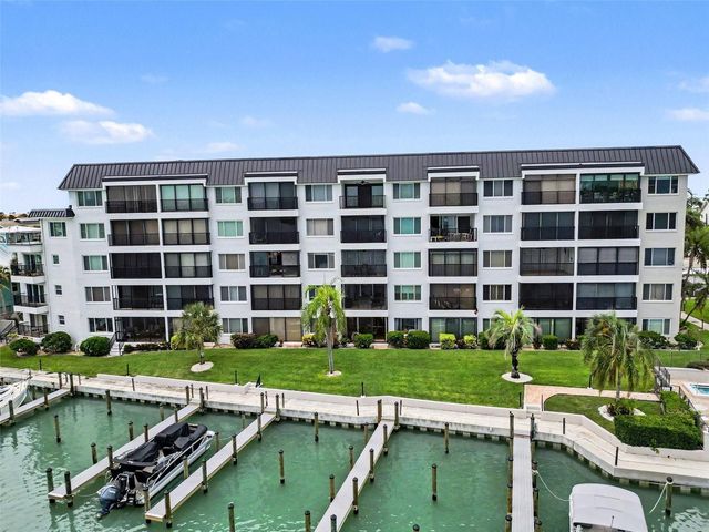 9011 MIDNIGHT PASS ROAD 329, Sarasota, FL 34242