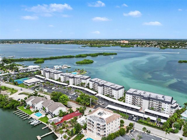 9011 MIDNIGHT PASS ROAD 329, Sarasota, FL 34242