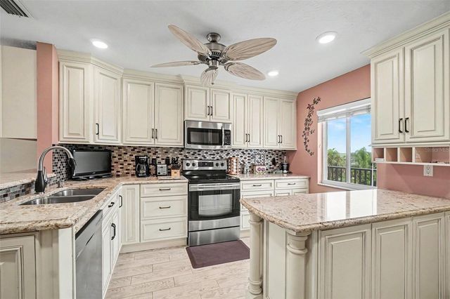 9011 MIDNIGHT PASS ROAD 329, Sarasota, FL 34242