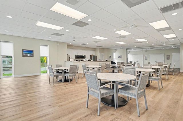 9011 MIDNIGHT PASS ROAD 329, Sarasota, FL 34242