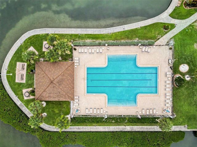 9011 MIDNIGHT PASS ROAD 329, Sarasota, FL 34242