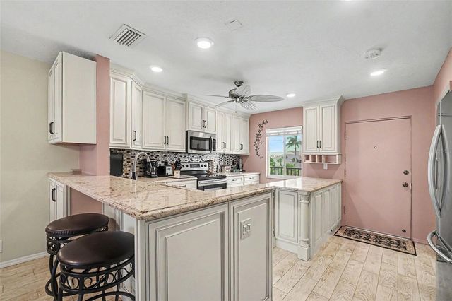9011 MIDNIGHT PASS ROAD 329, Sarasota, FL 34242
