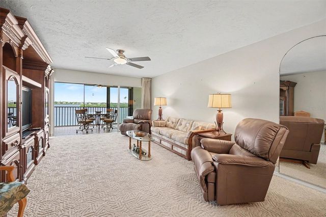 9011 MIDNIGHT PASS ROAD 329, Sarasota, FL 34242