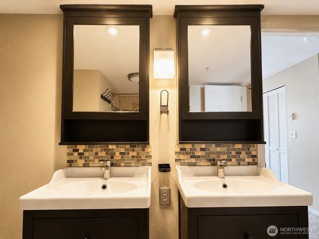 4421 249th SE, Sammamish, WA 98029