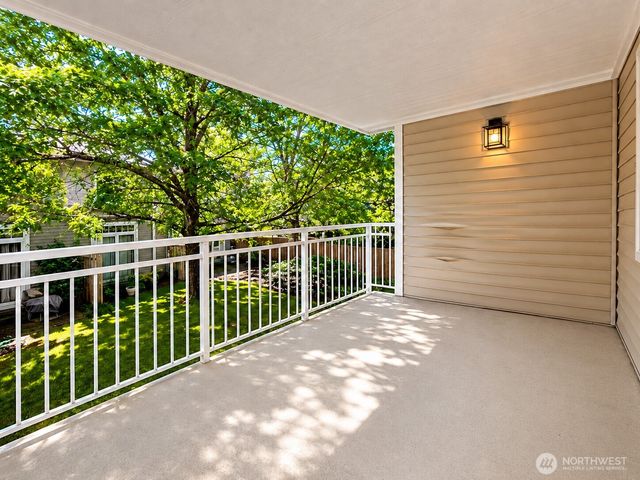 4421 249th SE, Sammamish, WA 98029