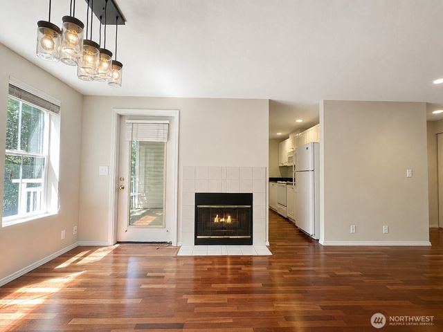 4421 249th SE, Sammamish, WA 98029