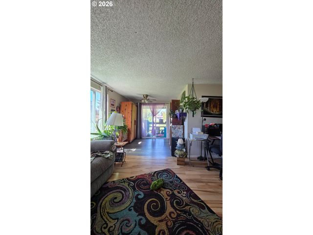 192 RESTON Ave, Winston, OR 97496