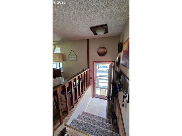 192 RESTON Ave, Winston, OR 97496