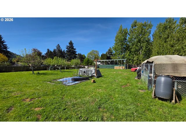 192 RESTON Ave, Winston, OR 97496