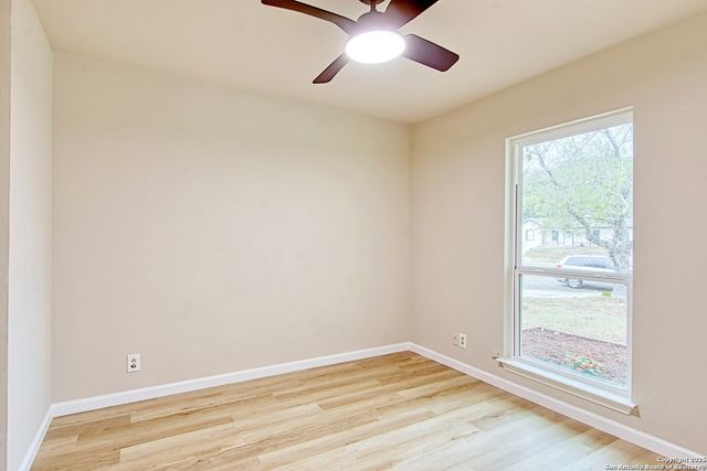 7502 Linfield, San Antonio, TX 78238