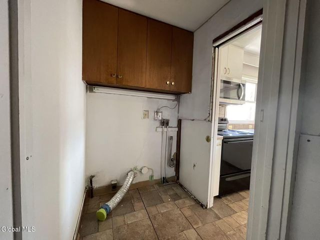 1725 Union Street, Schenectady, NY 12309