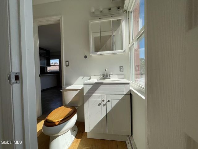 1725 Union Street, Schenectady, NY 12309