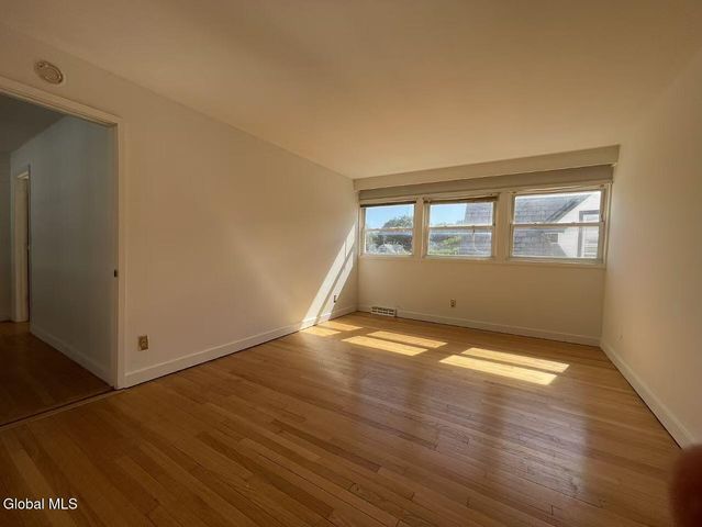 1725 Union Street, Schenectady, NY 12309