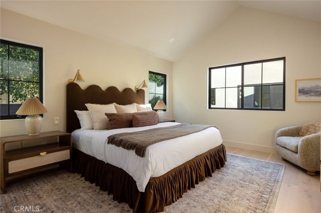 321 N Lucerne, Los Angeles, CA 90004
