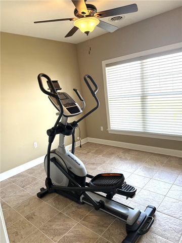 883 Hearthstone Circle, Hempfield Twp, PA 15601