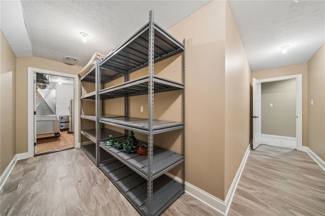 883 Hearthstone Circle, Hempfield Twp, PA 15601